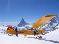 Glacier de l'Aeschhorn avec le Cervin en arri&egrave;re-plan