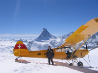 Glacier de l'Aeschhorn avec le Cervin en arri&egrave;re-plan