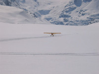 Premier atterrissage solo sur glacier (Breney)